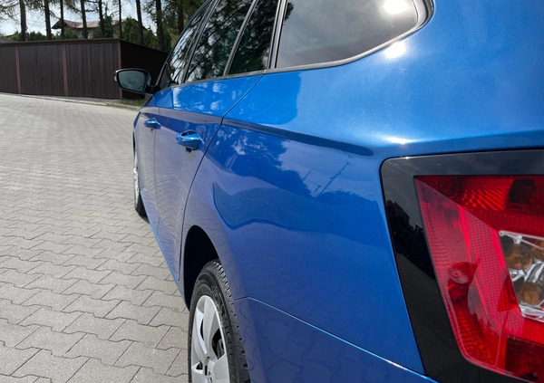 Skoda Fabia cena 37900 przebieg: 160000, rok produkcji 2017 z Olszyna małe 781